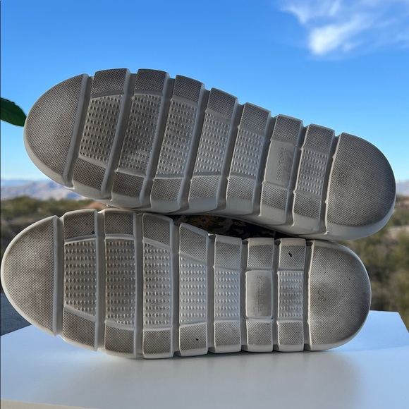 Free People Multicolor Floral Crochet Platform Sneakers - Picture 10 of 12